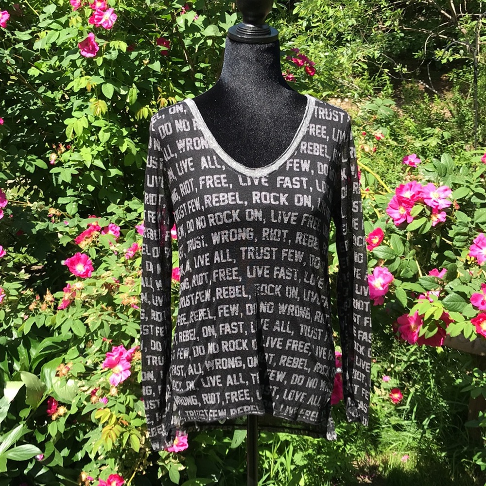 Rock & Republic Sheer Top NWT